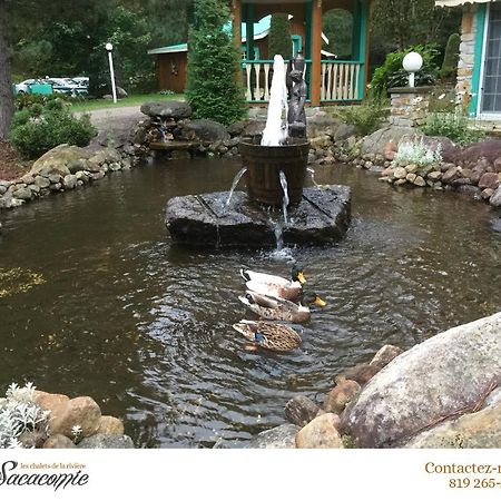 Chalets De La Riviere Sacacomie Villa Saint-Alexis-des-Monts Esterno foto