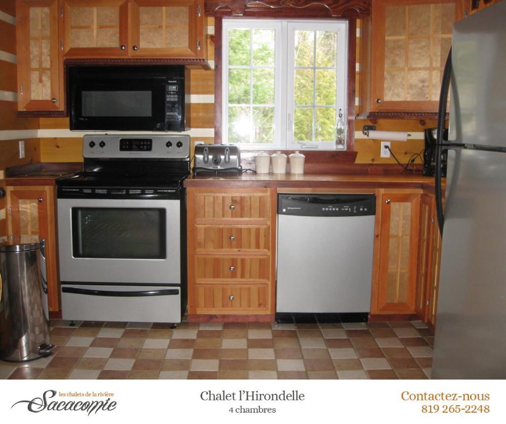 Chalets De La Riviere Sacacomie Villa Saint-Alexis-des-Monts Esterno foto