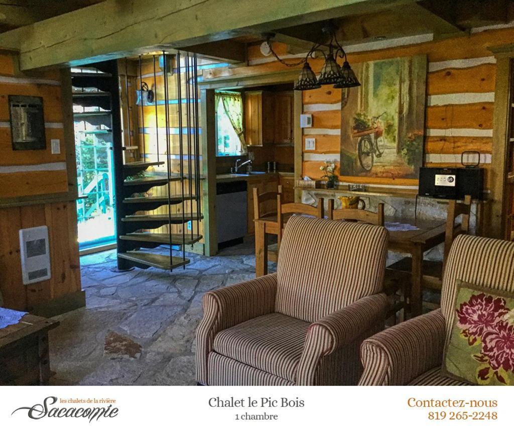 Chalets De La Riviere Sacacomie Villa Saint-Alexis-des-Monts Esterno foto
