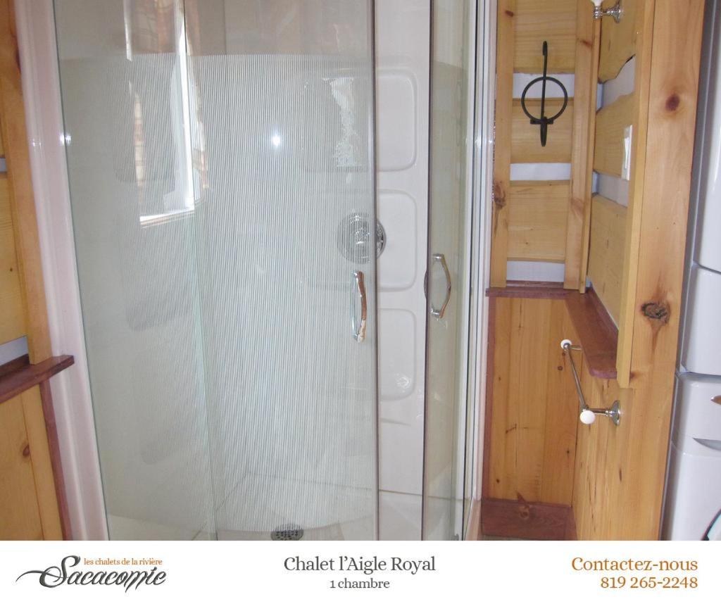 Chalets De La Riviere Sacacomie Villa Saint-Alexis-des-Monts Esterno foto